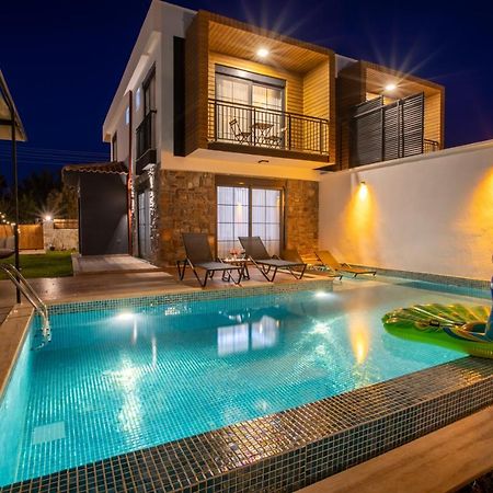 Villa Mayura カシュ エクステリア 写真